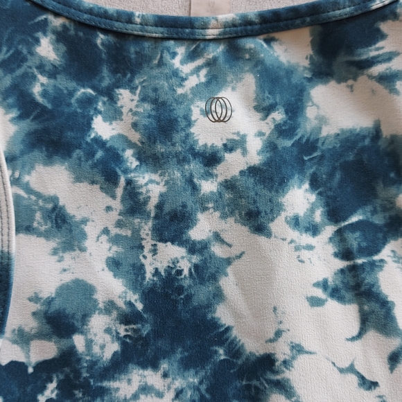 Balance Collection Crop Tank Top Size Large Green White Tie Dye Print, medium - Picture 5 of 9